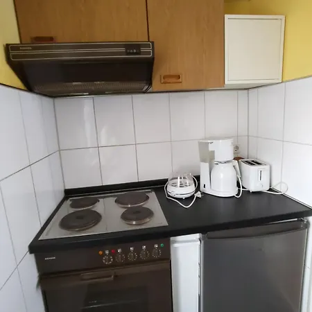 Apartment City 2- Flat Near Uni And Limbecker Platz *