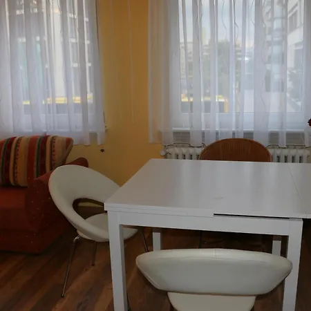 City 2- Flat Near Uni And Limbecker Platz *