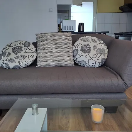 2- Flat Near Uni And Limbecker Platz Appartamento