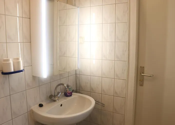 2- Flat Near Uni And Limbecker Platz Appartamento *