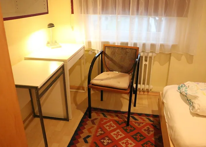 Appartamento 2- Flat Near Uni And Limbecker Platz